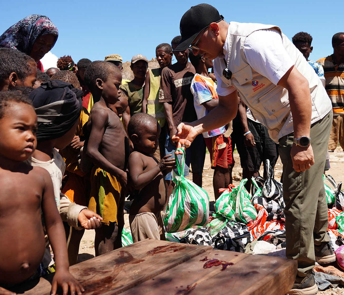 Kurban Bağışıyla Sınırları Aşan Kardeşlik Köprüleri